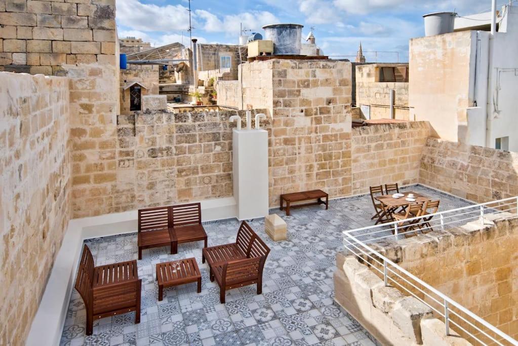 Vallettastay Old Lodge Apartment 7 المظهر الخارجي الصورة