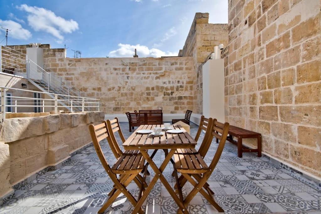 Vallettastay Old Lodge Apartment 7 المظهر الخارجي الصورة